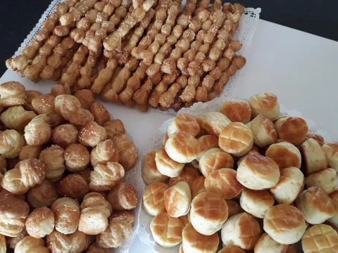 Apr&oacute;s&uuml;tem&eacute;nyek