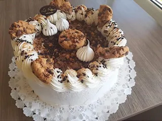 Csokis keksz torta