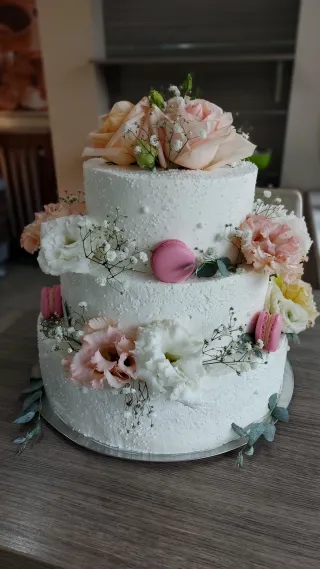 emeletes torta esk&uuml;vői 2