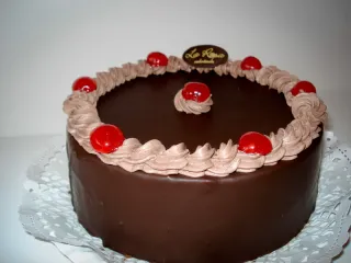 L&uacute;dl&aacute;b torta