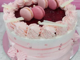 m&aacute;ln&aacute;s csoki torta egyedi pink
