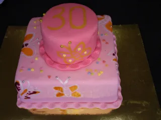 marcip&aacute;nnal burkolt d&iacute;sztorta 12