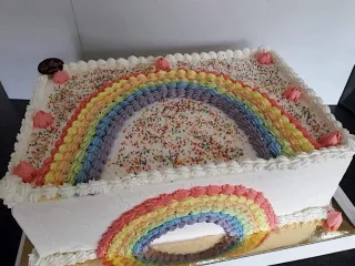 Sziv&aacute;rv&aacute;nyos torta - habos