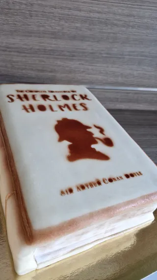 torta sherlock holmes